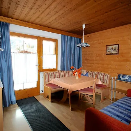 Ferienwohnung Tschiderer Apartmán *